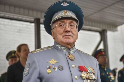 Заместителей министра обороны Российской Федерации направил запрос о своей отставке
